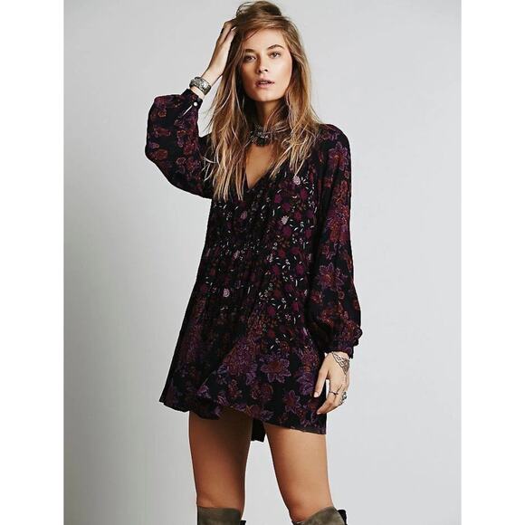 Free People Dresses & Skirts - Free People Black/Purple Dress